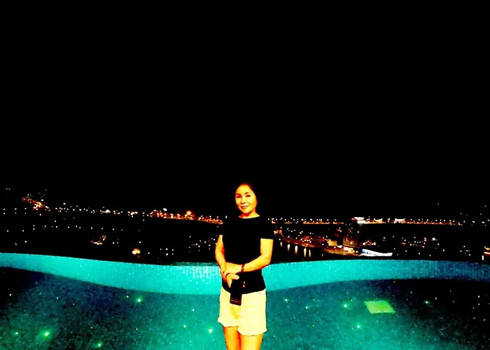 Highfloor View In Alacarte * Hạ Long